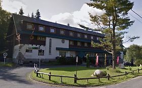 Hotel Maxov
